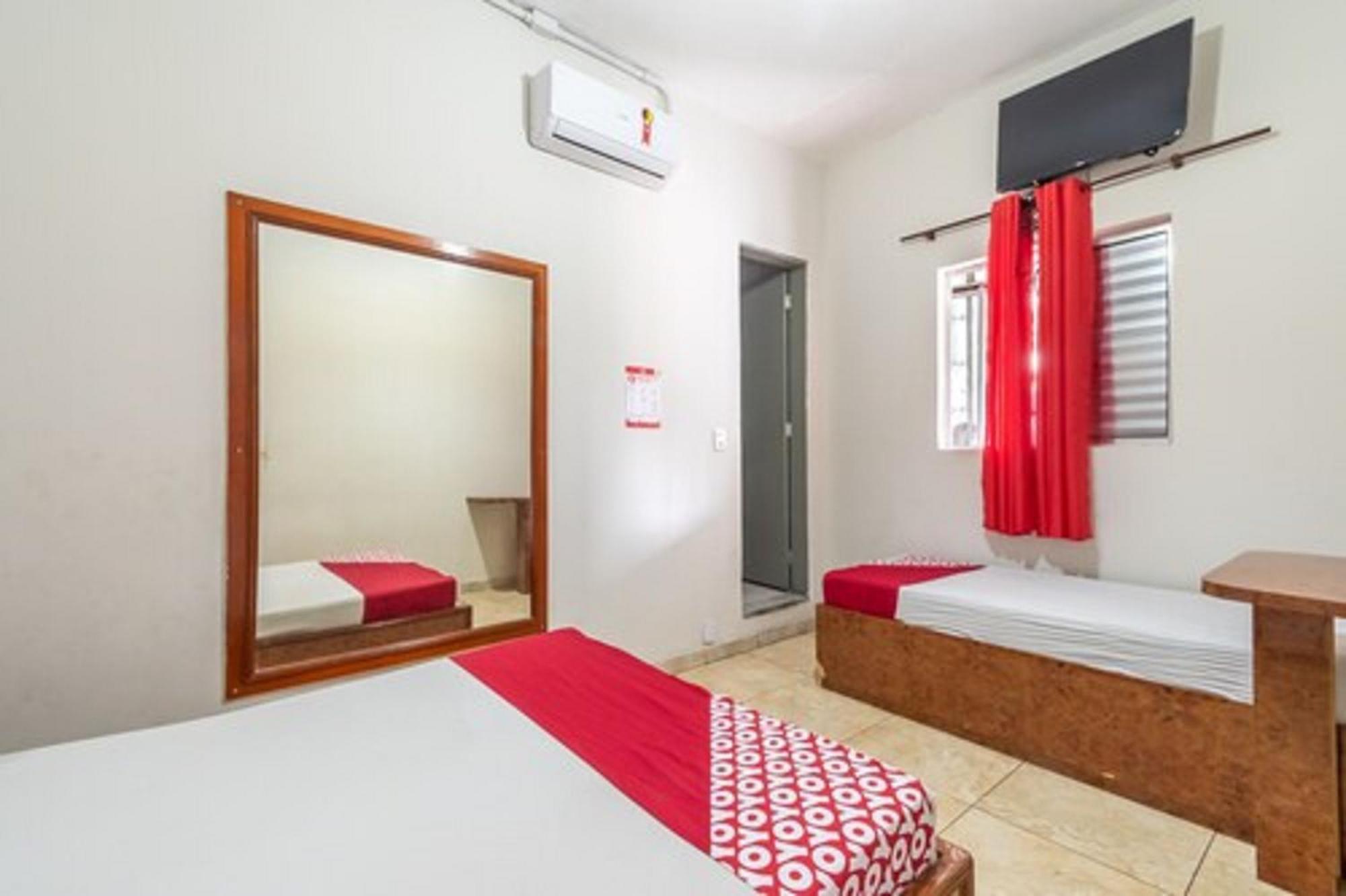 Oyo Hotel Dom Pedro, サンパウロ エクステリア 写真